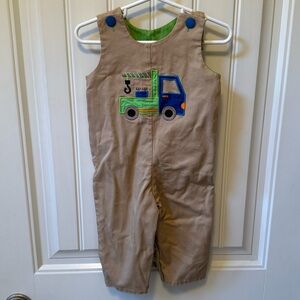 Mulberry Street reversible boys Jon Jon’s NWOT Size 12-18 month